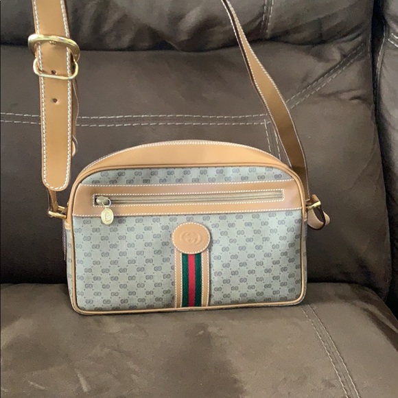 Gucci Purse - Picture 2 of 7